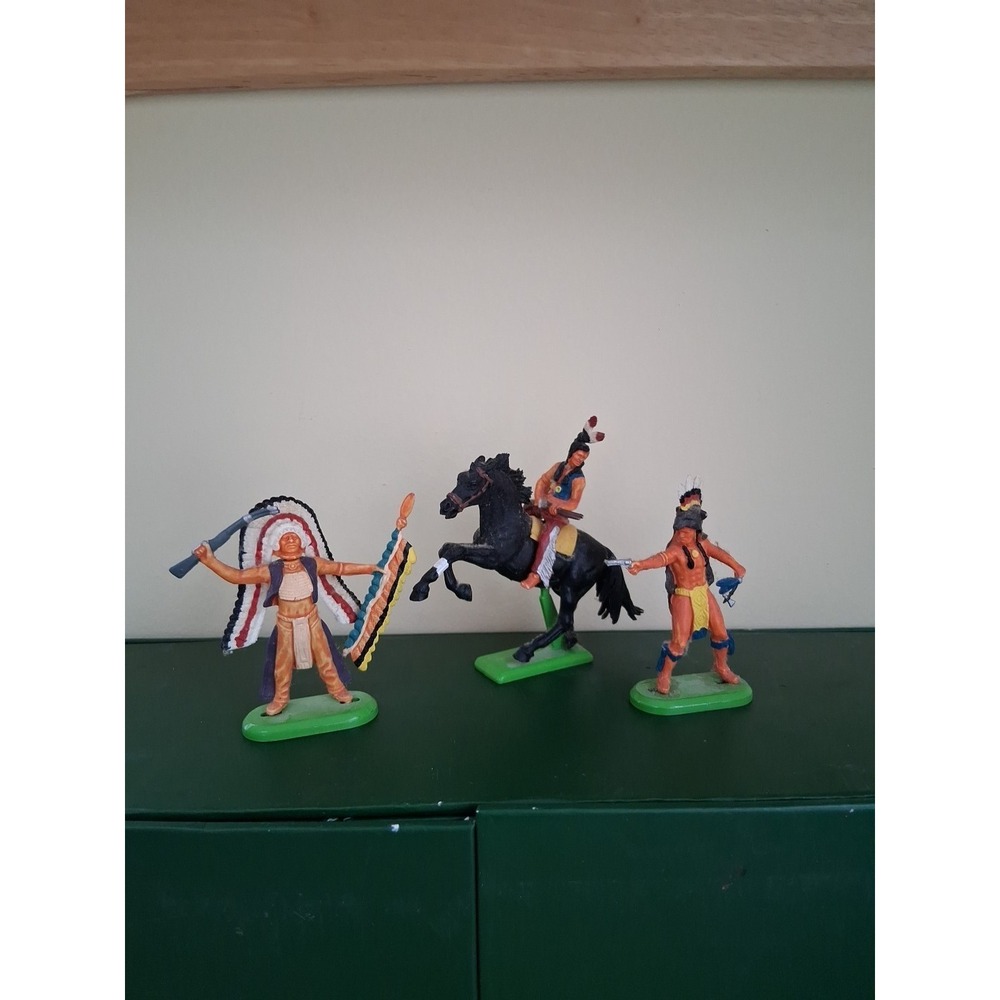 3 1971 Toy Britains LTD Native Americans on Horses made in England